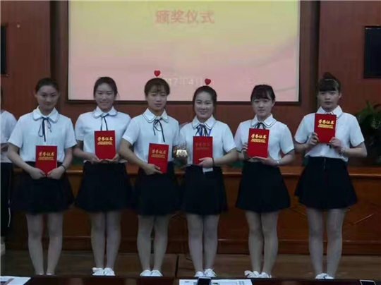 杜锦凤，二等奖