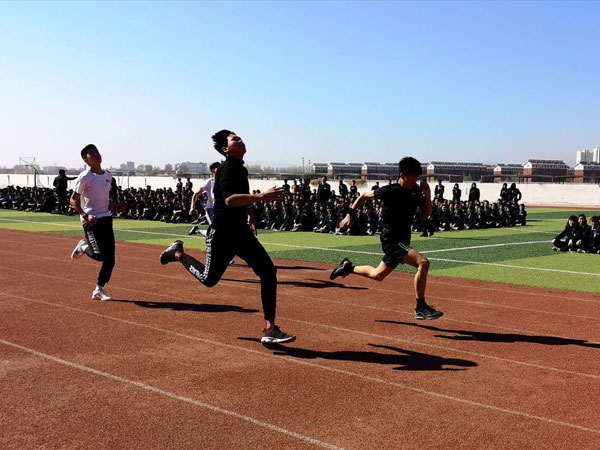 庆五四100周年，全校欢庆